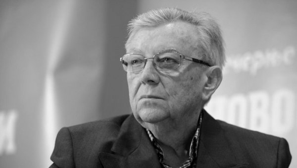 ПРЕМИНУО БОРИСАВ ЈОВИЋ: Некадашњи председник Председништва СФРЈ изгубио битку са короном ПРЕМИНУО БОРИСАВ ЈОВИЋ: Некадашњи председник Председништва СФРЈ изгубио битку са короном