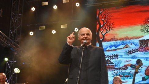 PESME, PJESME I PISME: U sredu počinju „Kikindske tamburaške svečanosti“, u četvrtak koncert Zvonka Bogdana PESME, PJESME I PISME: U sredu počinju „Kikindske tamburaške svečanosti“, u četvrtak koncert Zvonka Bogdana
