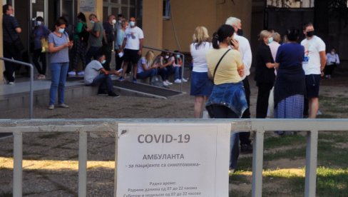 КОРОНА ПОНОВО ПУНИ БОЛНИЦЕ: Хоспитализованих скоро дупло више него пре недељу дана, на лечењу 3.057 ковид пацијената КОРОНА ПОНОВО ПУНИ БОЛНИЦЕ: Хоспитализованих скоро дупло више него пре недељу дана, на лечењу 3.057 ковид пацијената