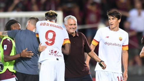 BOMBA U REALU: Karla Ančelotija menja dobro poznato lice na Santijago Bernabeu BOMBA U REALU: Karla Ančelotija menja dobro poznato lice na Santijago Bernabeu