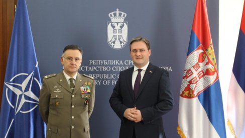 СЕЛАКОВИЋ O НАТО: Поштује се војна неутралност СЕЛАКОВИЋ O НАТО: Поштује се војна неутралност