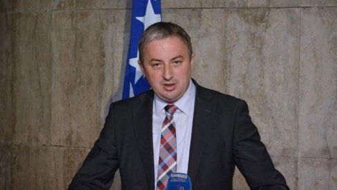 BORENOVIĆ: Nekorektni pokušaji i pogrešne ocene izbora neće zaustaviti Srbiju da ostane najvažniji faktor stabilnosti celog regiona BORENOVIĆ: Nekorektni pokušaji i pogrešne ocene izbora neće zaustaviti Srbiju da ostane najvažniji faktor stabilnosti celog regiona