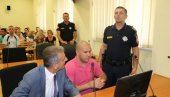 МИЛИШИЋУ 15 ГОДИНА ЗАТВОРА: Пресуда за злочин испред Мерлот бара у Требињу МИЛИШИЋУ 15 ГОДИНА ЗАТВОРА: Пресуда за злочин испред Мерлот бара у Требињу