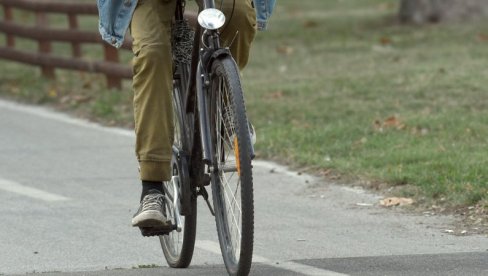VOZILI PIJANI: Subotička policija imala pune ruke posla sa alkoholisanim biciklistimai VOZILI PIJANI: Subotička policija imala pune ruke posla sa alkoholisanim biciklistimai