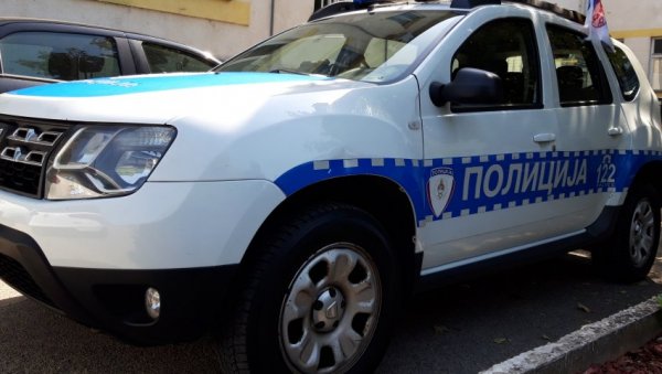 ДВОЈЕ ТЕШКО ПОВРЕЂЕНИХ: Саобраћајна несрећа код Соколца ДВОЈЕ ТЕШКО ПОВРЕЂЕНИХ: Саобраћајна несрећа код Соколца