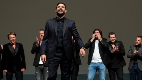 ON JE PEVAO UMESTO MARIĆA U FILMU TOMA: Otkriveno koji pevač je pozajmio glas glumcu ON JE PEVAO UMESTO MARIĆA U FILMU TOMA: Otkriveno koji pevač je pozajmio glas glumcu