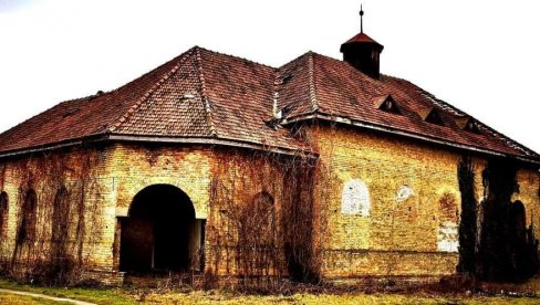 ЗА БОЉИ КУЛТУРНИ ЖИВОТ: 56 милиона за уређење етнографског музеја у селу Торак ЗА БОЉИ КУЛТУРНИ ЖИВОТ: 56 милиона за уређење етнографског музеја у селу Торак