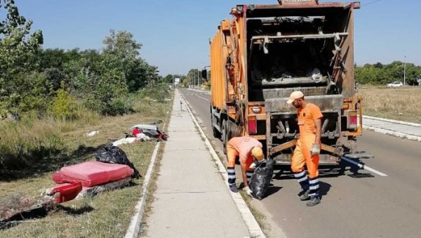 ЧИСТО ОКО БАТАЈНИЧКОГ ДРУМА: Акција у Земуну ЧИСТО ОКО БАТАЈНИЧКОГ ДРУМА: Акција у Земуну