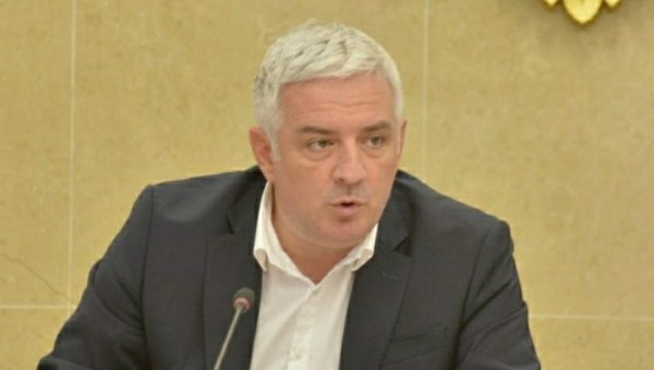 ВУЧУРОВИЋ О ИСТУПУ КРИВОКАПИЋА: Наставља се антисрпска политика Секуле Дрљевића, шта о томе мисли СНП? ВУЧУРОВИЋ О ИСТУПУ КРИВОКАПИЋА: Наставља се антисрпска политика Секуле Дрљевића, шта о томе мисли СНП?