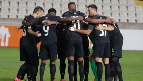 PARTIZAN POZIVA NAVIJAČE NA DERBI: Crno-beli protiv večitog rivala žele da nastave sjajan niz (VIDEO) PARTIZAN POZIVA NAVIJAČE NA DERBI: Crno-beli protiv večitog rivala žele da nastave sjajan niz (VIDEO)