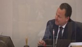ТИ СИ ЛАЖОВ! Брутална свађа у скупштини, пљуштале увреде без пардона (ВИДЕО) ТИ СИ ЛАЖОВ! Брутална свађа у скупштини, пљуштале увреде без пардона (ВИДЕО)