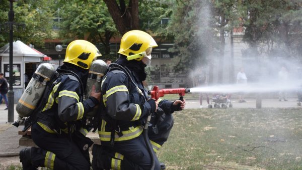 ХЕРОЈИ СПАСЛИ 26.512 ЖИВОТА: Сектор за ванредне ситуације, основан 2009, обележио свој Дан и славу ХЕРОЈИ СПАСЛИ 26.512 ЖИВОТА: Сектор за ванредне ситуације, основан 2009, обележио свој Дан и славу