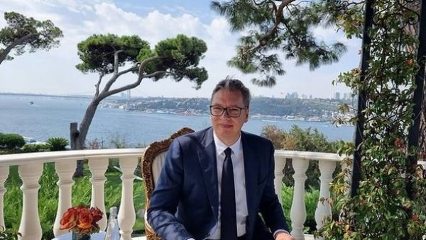 ОДЛИЧАН САСТАНАК СА ЕРДОГАНОМ: Вучић објавио фотографију са Босфора ОДЛИЧАН САСТАНАК СА ЕРДОГАНОМ: Вучић објавио фотографију са Босфора