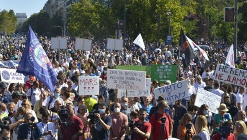 ПОНОВО СПРЕМАЈУ БЛОКАДЕ И ХАОС У СРЦУ БЕОГРАДА: Прозападне партије сутра заказале протест против копања литијума, али је циљ рушење Вучића ПОНОВО СПРЕМАЈУ БЛОКАДЕ И ХАОС У СРЦУ БЕОГРАДА: Прозападне партије сутра заказале протест против копања литијума, али је циљ рушење Вучића