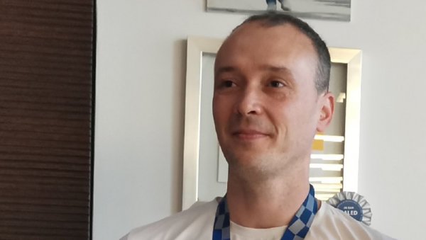 СЕБИЋ НА СТРЕЛИШТУ ГДЕ ЈЕ ПОЧЕО КАРИЈЕРУ: Државно првенство у стрељаштву у Трстенику СЕБИЋ НА СТРЕЛИШТУ ГДЕ ЈЕ ПОЧЕО КАРИЈЕРУ: Државно првенство у стрељаштву у Трстенику