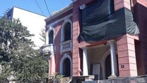 ИНСПЕКЦИЈА СТАВИЛА РАМПУ. Затворено градилиште у Тополској 19 у Београду ИНСПЕКЦИЈА СТАВИЛА РАМПУ. Затворено градилиште у Тополској 19 у Београду