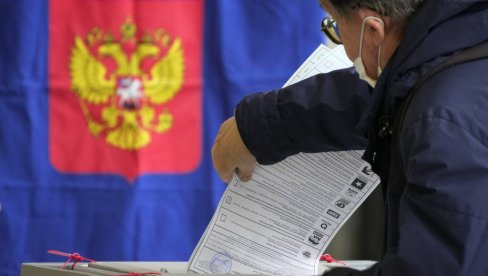 ZAPADNI MEDIJI BRUJE O IZBORIMA U RUSIJI: Putinova gromoglasna pobeda uprkos antiruskim sankcijama Zapada ZAPADNI MEDIJI BRUJE O IZBORIMA U RUSIJI: Putinova gromoglasna pobeda uprkos antiruskim sankcijama Zapada