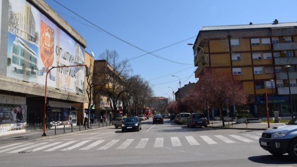 ШИРОК СПЕКТАР СМЕРОВА ЗА БУДУЋЕ СРЕДЊОШКОЛЦЕ: Министарство одобрило сва одељења за Ћуприју ШИРОК СПЕКТАР СМЕРОВА ЗА БУДУЋЕ СРЕДЊОШКОЛЦЕ: Министарство одобрило сва одељења за Ћуприју