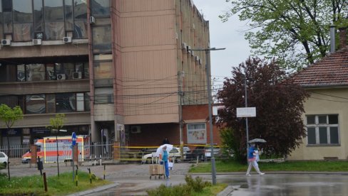 ЕПИДЕМИЈА У РАСИНСКОМ ОКРУГУ: Забележено 187 нових случајева ЕПИДЕМИЈА У РАСИНСКОМ ОКРУГУ: Забележено 187 нових случајева