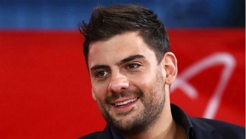 НИЈЕ ПОЕНТА СРЉАТИ ВЕЋ НАЋИ БАЛАНС: Милан Марић отворено о животу и каријери НИЈЕ ПОЕНТА СРЉАТИ ВЕЋ НАЋИ БАЛАНС: Милан Марић отворено о животу и каријери