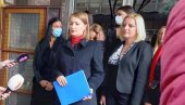 БИЉА ПАНТИЋ ПИЉА: Тепић сваким даном лаже, измишља и вара народ (ВИДЕО) БИЉА ПАНТИЋ ПИЉА: Тепић сваким даном лаже, измишља и вара народ (ВИДЕО)