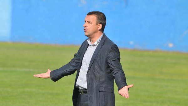 ПРОМЕНА НА КЛУПИ СЛОГЕ: Миловановић нови шеф струке краљевачког српсколигаша ПРОМЕНА НА КЛУПИ СЛОГЕ: Миловановић нови шеф струке краљевачког српсколигаша