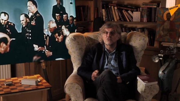 ЕКСКЛУЗИВНО НА СПУТЊИКУ: Ауторска емисија Емира Кустурице – Мој живот (ВИДЕО) ЕКСКЛУЗИВНО НА СПУТЊИКУ: Ауторска емисија Емира Кустурице – Мој живот (ВИДЕО)