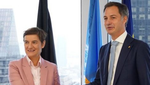 АНА БРНАБИЋ СА ПРЕМИЈЕРОМ БЕЛГИЈЕ: Одличан састанак - посебно сам скренула пажњу на континуирано, деструктивно понашање Приштине АНА БРНАБИЋ СА ПРЕМИЈЕРОМ БЕЛГИЈЕ: Одличан састанак - посебно сам скренула пажњу на континуирано, деструктивно понашање Приштине