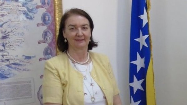 ПОТВРЂЕНА ОДЛУКА О РАЗРЕШЕЊУ ГОРДАНЕ ТАДИЋ: Премештена на место тужиоца ПОТВРЂЕНА ОДЛУКА О РАЗРЕШЕЊУ ГОРДАНЕ ТАДИЋ: Премештена на место тужиоца