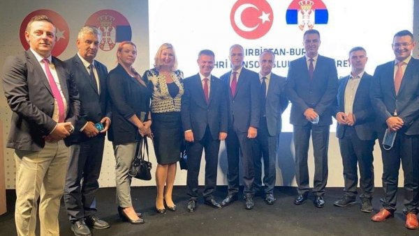 ОТВОРЕН КОНЗУЛАТ СРБИЈЕ У БУРСИ: На челу почасни конзул Зариф Алп ОТВОРЕН КОНЗУЛАТ СРБИЈЕ У БУРСИ: На челу почасни конзул Зариф Алп