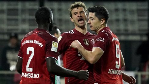 LEVANDOVSKI PREKINUO NEVEROVATNU SERIJU: Evo posle koliko utakmica Poljak nije postigao gol LEVANDOVSKI PREKINUO NEVEROVATNU SERIJU: Evo posle koliko utakmica Poljak nije postigao gol