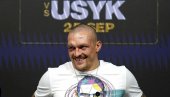 ШАМПИОН У РИНГУ И ВАН ЊЕГА: Усик донира новац од меча са Џошуом! ШАМПИОН У РИНГУ И ВАН ЊЕГА: Усик донира новац од меча са Џошуом!