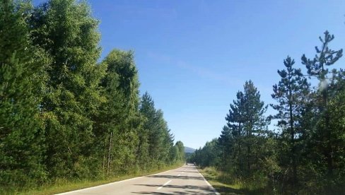 LESKOVČANI UHAPŠENI NA VLASINI: Švercovali migrante LESKOVČANI UHAPŠENI NA VLASINI: Švercovali migrante