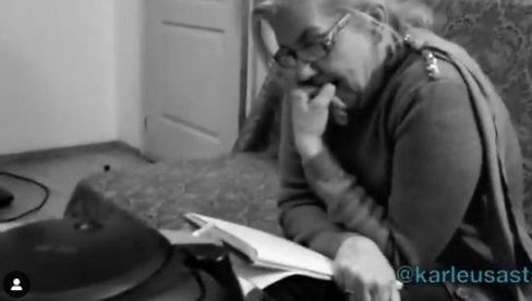 ОВО ЈЕ НЕОБЈАВЉЕНА ПЕСМА МАРИНЕ ТУЦАКОВИЋ: Написана је за Наташу Беквалац - њен назив слама срце ОВО ЈЕ НЕОБЈАВЉЕНА ПЕСМА МАРИНЕ ТУЦАКОВИЋ: Написана је за Наташу Беквалац - њен назив слама срце