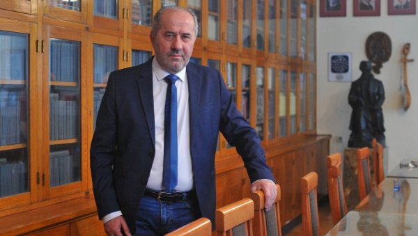 ЗАШТИТА СРПСКОГ ЈЕЗИКА И ЋИРИЛИЦЕ: Угаони камен идентитета ЗАШТИТА СРПСКОГ ЈЕЗИКА И ЋИРИЛИЦЕ: Угаони камен идентитета