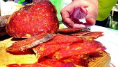ADUTI SU KULEN I SREMSKA: Nedimović u Briselu dogovorio izvoz pilećeg i svinjskog mesa ADUTI SU KULEN I SREMSKA: Nedimović u Briselu dogovorio izvoz pilećeg i svinjskog mesa