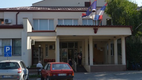 ZUBAR I U VELIKOM SREDIŠTU: Dom zdravlja iz Plandišta oprema ordinaciju ZUBAR I U VELIKOM SREDIŠTU: Dom zdravlja iz Plandišta oprema ordinaciju