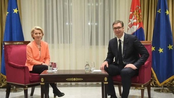 ВУЧИЋ СА ФОН ДЕР ЛАЈЕНОВОМ: У вили Мир са шефицом ЕК о ситуацији на КиМ и евроинтеграцијама ВУЧИЋ СА ФОН ДЕР ЛАЈЕНОВОМ: У вили Мир са шефицом ЕК о ситуацији на КиМ и евроинтеграцијама