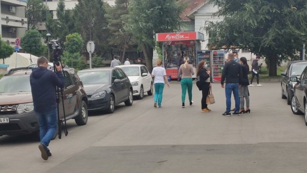МАЛИ НЕДЕЉНИ БЕБИ БУМ: Зрењанин богатији за 25 дечака и девојчица МАЛИ НЕДЕЉНИ БЕБИ БУМ: Зрењанин богатији за 25 дечака и девојчица