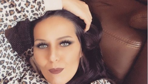 СИНАНОВА ЋЕРКА СЕ ПОРОДИЛА: Ђулкица на свет донела четврто дете! СИНАНОВА ЋЕРКА СЕ ПОРОДИЛА: Ђулкица на свет донела четврто дете!