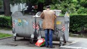 БАНКА ХРАНЕ У ПОДГОРИЦИ:Топли Божићни ручак за сиромашне породице и људе без дома БАНКА ХРАНЕ У ПОДГОРИЦИ:Топли Божићни ручак за сиромашне породице и људе без дома