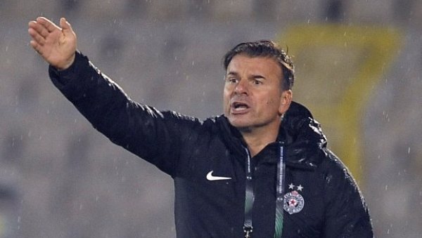 СТАНОЈЕВИЋ ОТКРИО: Саничанин има корону, али се осећа добро, драго ми је да смо наставили са добрим играма у Европи СТАНОЈЕВИЋ ОТКРИО: Саничанин има корону, али се осећа добро, драго ми је да смо наставили са добрим играма у Европи