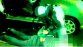 НОВОСТИ САЗНАЈУ: Ухапшен навијач Рада Владимир Ковачевић Ковач (ВИДЕО) НОВОСТИ САЗНАЈУ: Ухапшен навијач Рада Владимир Ковачевић Ковач (ВИДЕО)