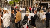 СТАРОСТ ЈЕ РЕСУРС, А НЕ ТРОШАК: Отворена изложба корисника Сенор центра ГО Стари град СТАРОСТ ЈЕ РЕСУРС, А НЕ ТРОШАК: Отворена изложба корисника Сенор центра ГО Стари град