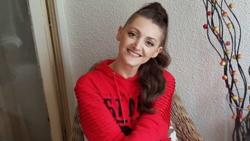 БОРИЛА СЕ ДО ПОСЛЕДЊЕГ ДАХА: На данашњи дан преминула је певачица Дона Арес, њене последње речи сламају срце БОРИЛА СЕ ДО ПОСЛЕДЊЕГ ДАХА: На данашњи дан преминула је певачица Дона Арес, њене последње речи сламају срце
