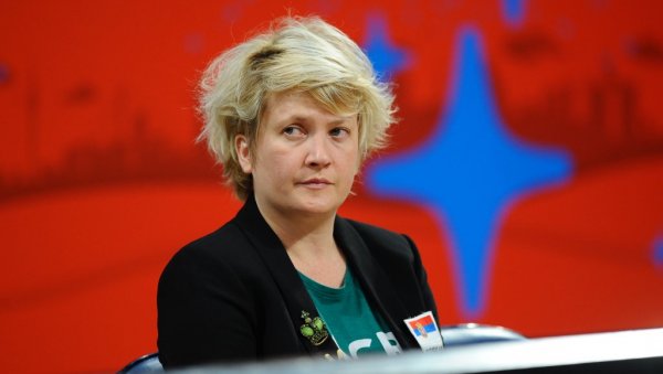 И ТО СЕ ДЕСИЛО: Марина Маљковић сија од среће после великог тријумфа Србије И ТО СЕ ДЕСИЛО: Марина Маљковић сија од среће после великог тријумфа Србије