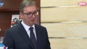 ПРЕДСЕДНИК ВУЧИЋ САОПШТИО ДОБРЕ ВЕСТИ: Преговарамо о набавци новог лека против короне ПРЕДСЕДНИК ВУЧИЋ САОПШТИО ДОБРЕ ВЕСТИ: Преговарамо о набавци новог лека против короне