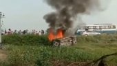 UŽAS U INDIJI: Auto sina ministra pregazio farmere, u nasilju šestoro mrtvih! (VIDEO) UŽAS U INDIJI: Auto sina ministra pregazio farmere, u nasilju šestoro mrtvih! (VIDEO)
