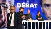 TATA LE PEN UZ ZEMURA: Francuski novinar i polemičar pomrsio konce Marin le Pen TATA LE PEN UZ ZEMURA: Francuski novinar i polemičar pomrsio konce Marin le Pen