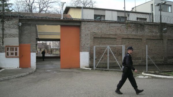 ОВО ЈЕ ЧЕТВРТИ ОСУЂЕНИ НА ДОЖИВОТНУ РОБИЈУ: Најстрожу казну заслужио је због убиства и покушаја силовања старице ОВО ЈЕ ЧЕТВРТИ ОСУЂЕНИ НА ДОЖИВОТНУ РОБИЈУ: Најстрожу казну заслужио је због убиства и покушаја силовања старице